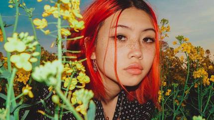 Fotografía promocional de Imagen de la cantante Beabadoobee
