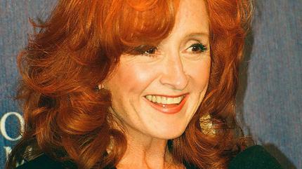 Fotografia promocional de Bonnie Raitt.
