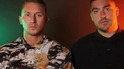Fotografia promocional de camelphat images.