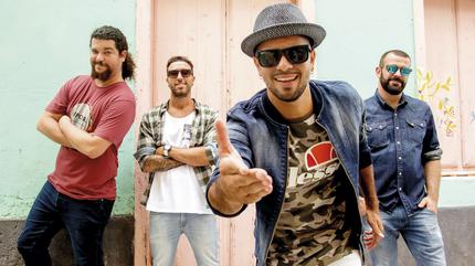 Fotografía promocional de Foto de la banda Efecto Pasillo