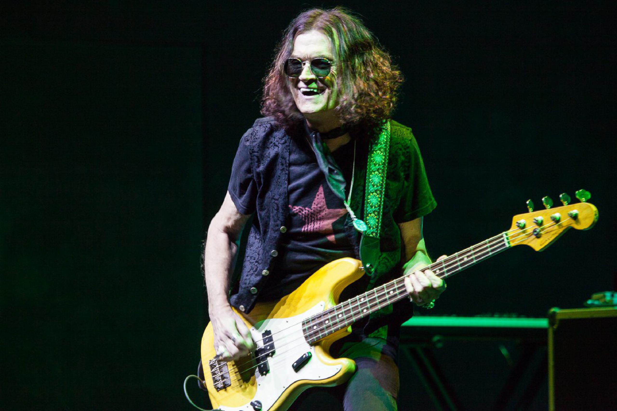 Glenn hughes. Гленн Хьюз. Гленн Хьюз 2021. Гленн Хьюз бас-гитарист. Glenn Hughes Deep Purple.