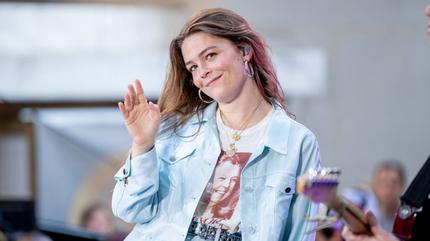 Fotografía promocional de maggie rogers images