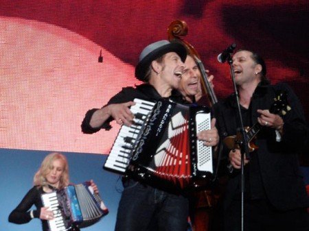 Promofoto von 17 Hippies.