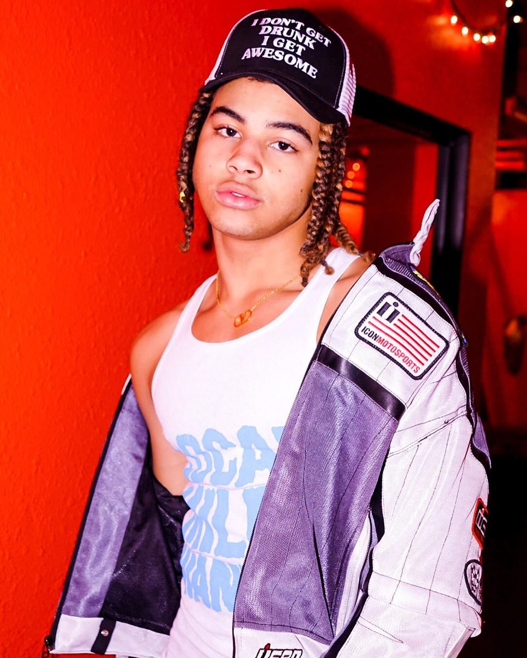 Fotografía promocional de 24kGoldn