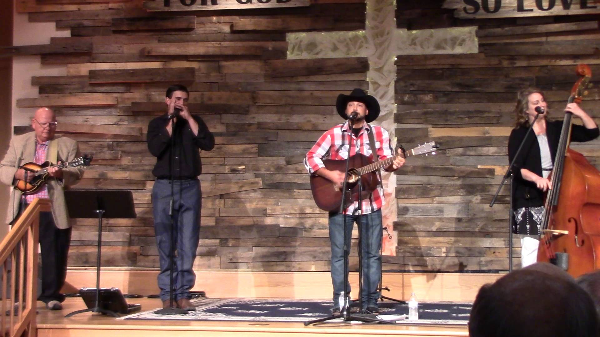 Fotografía promocional de Aaron Stutzman