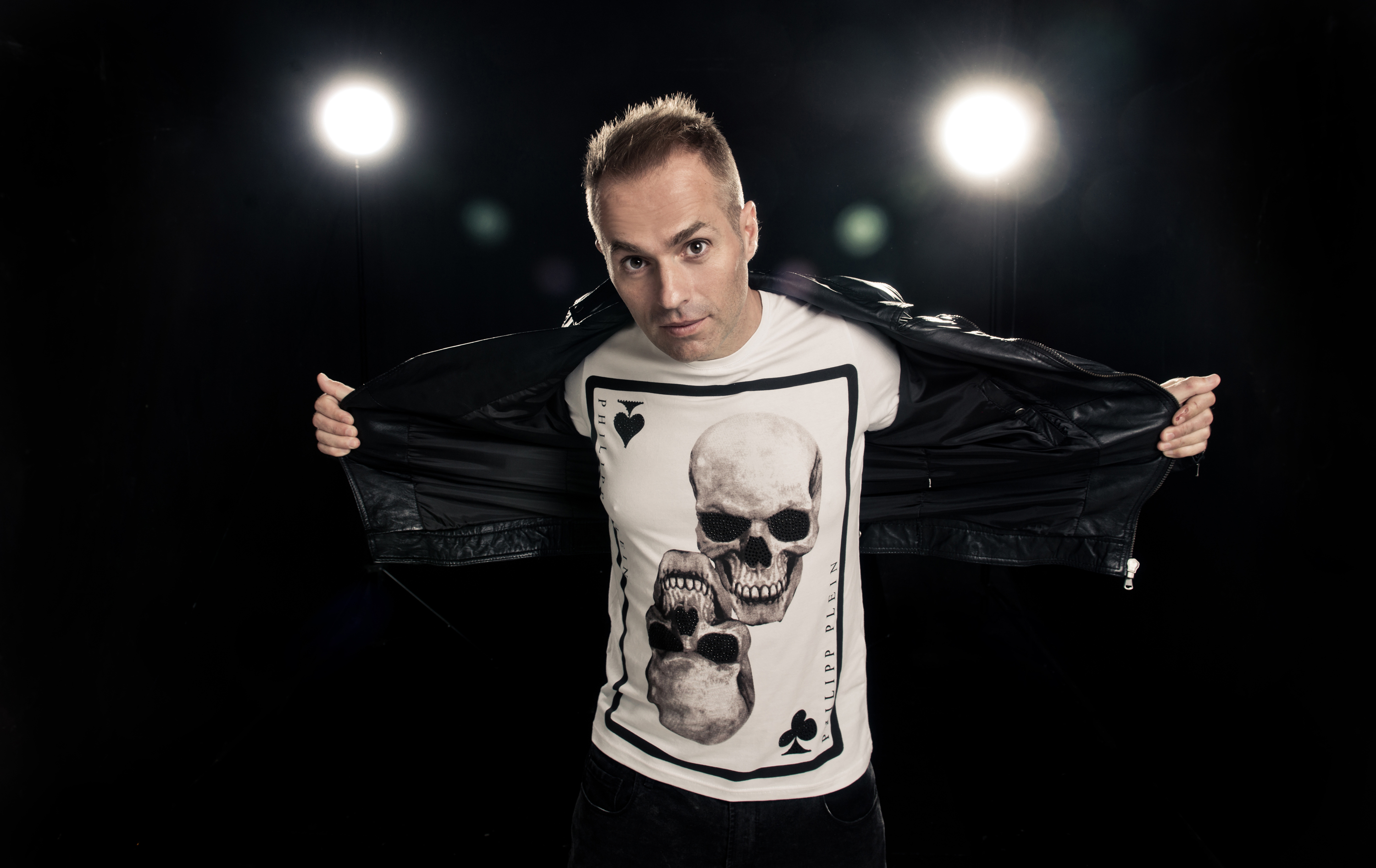 Fotografía promocional de Abel Ramos