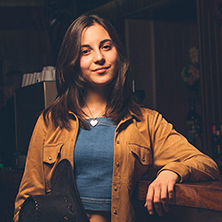 Fotografía promocional de Abril Saurí