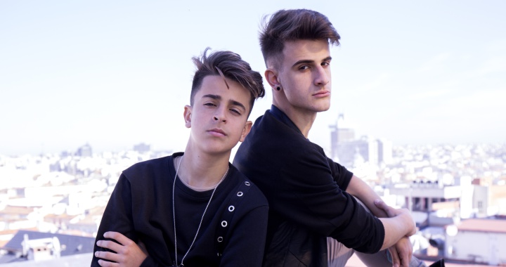 Fotografía promocional de Adexe & Nau