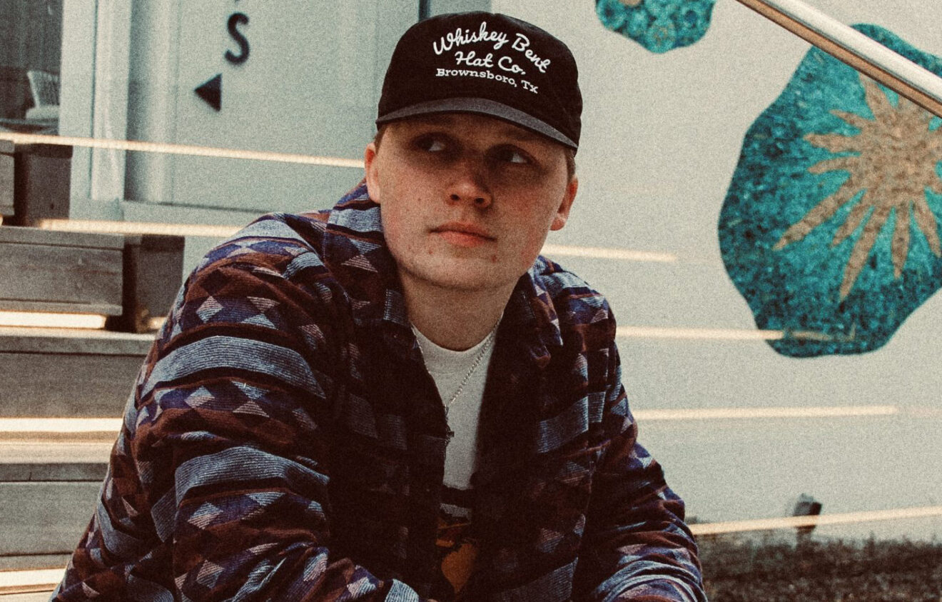 Promofoto von Concierto de Aidan Canfield en Asbury Park.