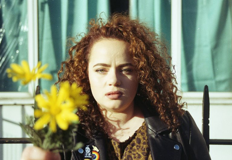 Fotografía promocional de Aine Cahill