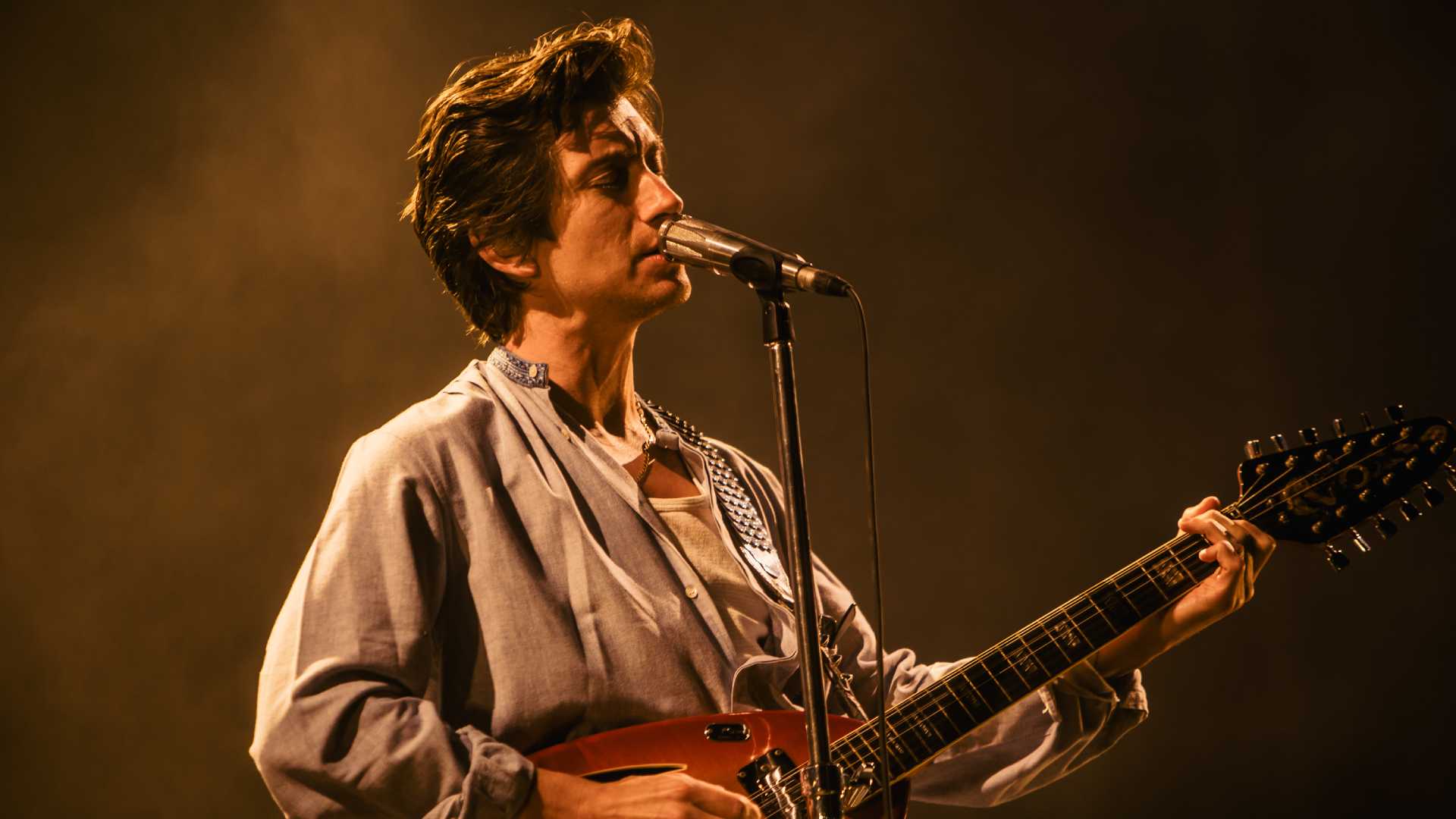 Fotografía promocional de Alex Turner