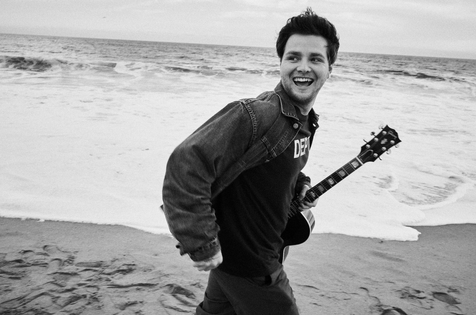 Fotografía promocional de Concierto de Alex Warren en París