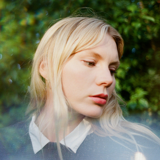 Fotografía promocional de Alice Costelloe