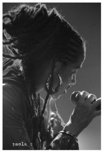 Fotografía promocional de Alika &  La Nueva Alianza