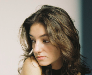 Fotografía promocional de Alix Page