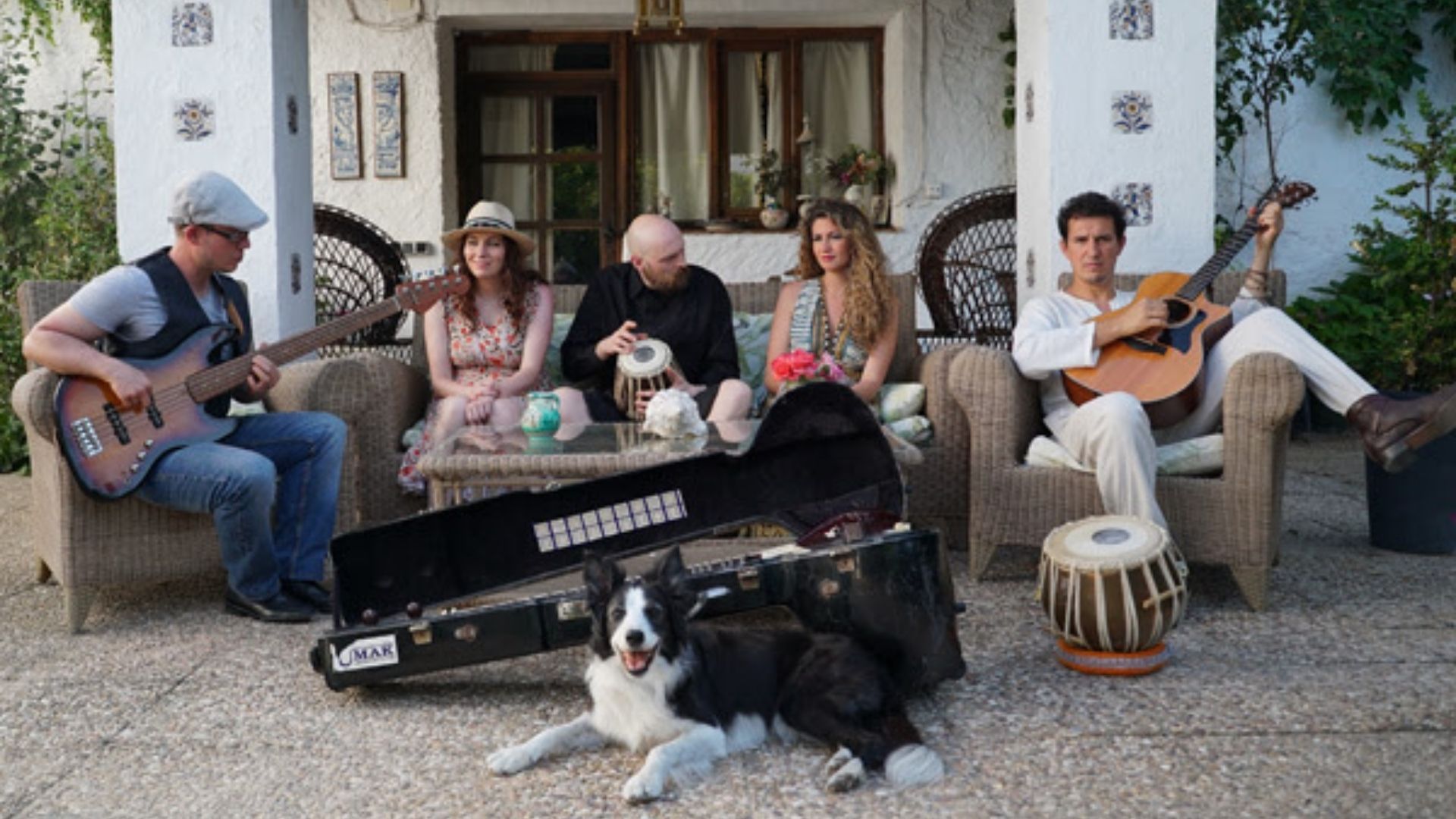 Fotografía promocional de Concierto de All Around Folks en Madrid