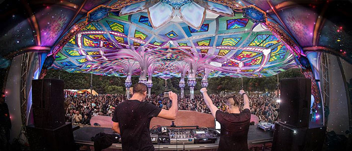 Fotografía promocional de Alpha Portal