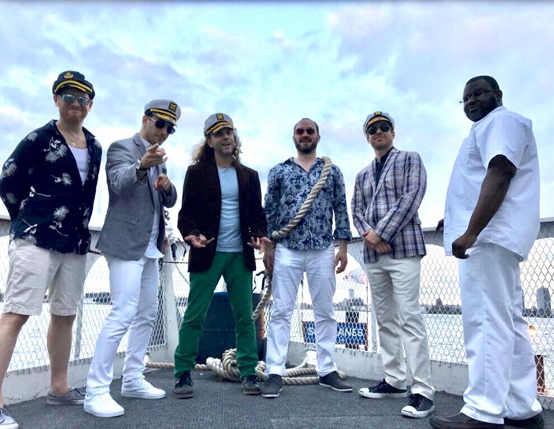 Fotografía promocional de Concierto de AM Gold Yacht Rock en Salisbury