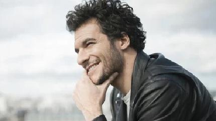 Amir concert in Paris