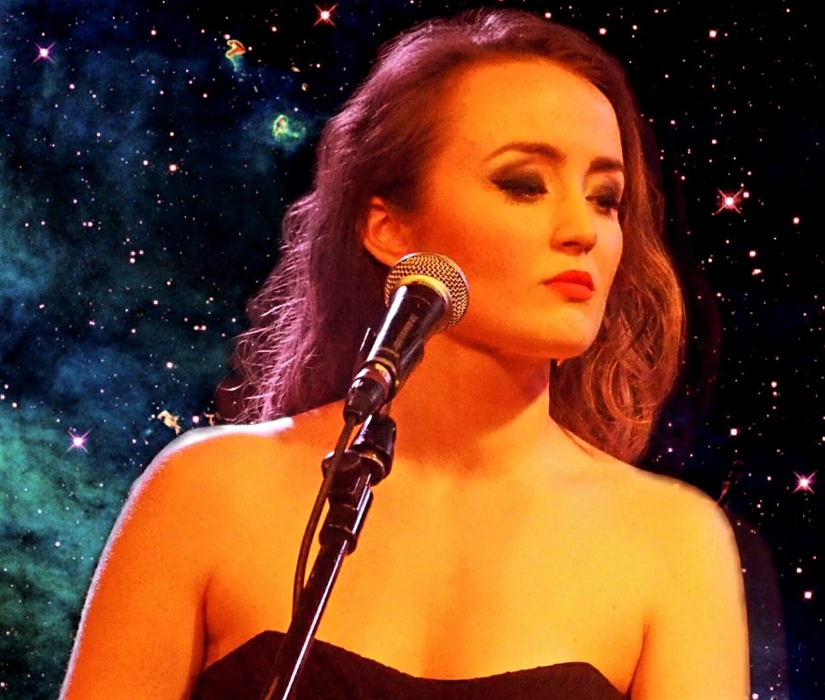 Fotografía promocional de Amparo Malo