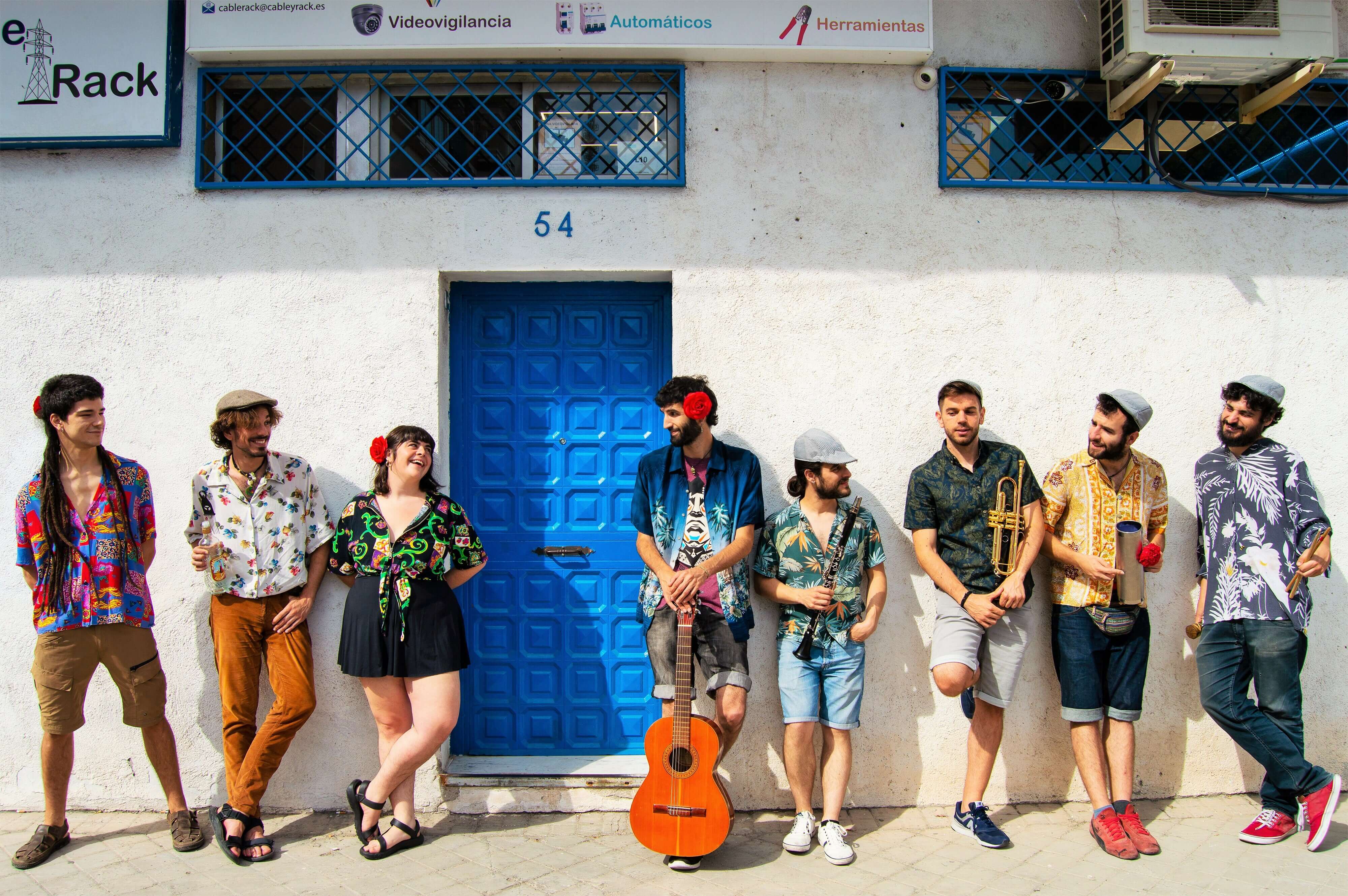 Fotografía promocional de Anís Guateque