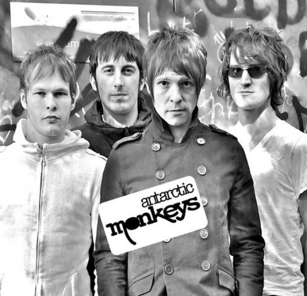 Fotografía promocional de Concierto de Antarctic Monkeys en Londres