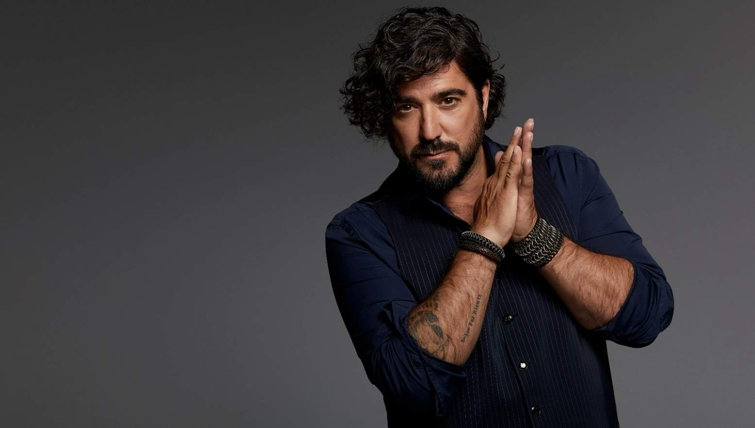 Fotografía promocional de Antonio Orozco