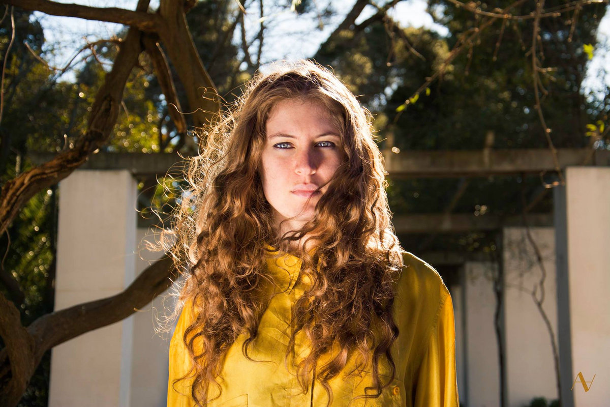 Fotografía promocional de Ariana Abecasis