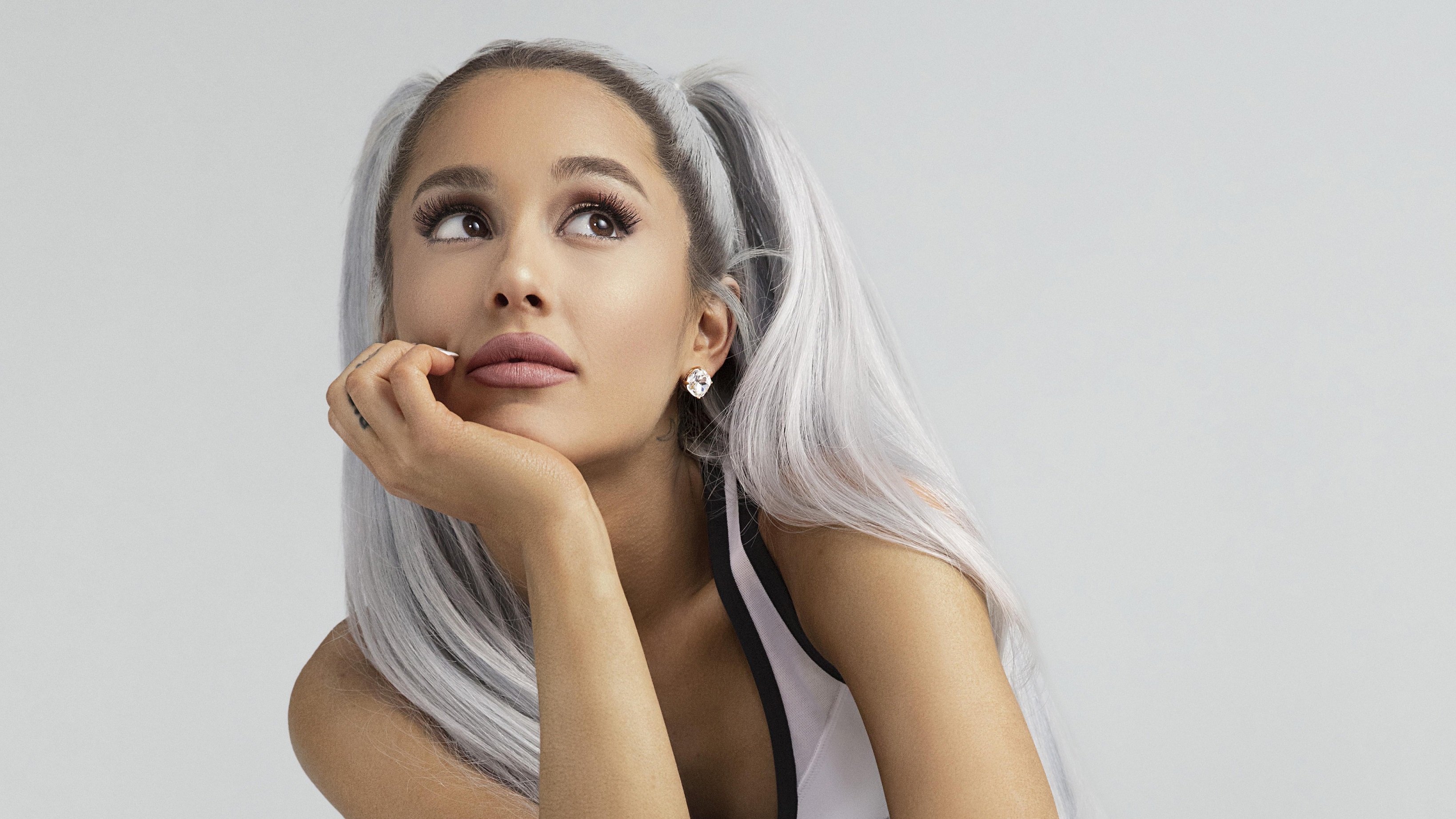 Fotografía promocional de Ariana Grande