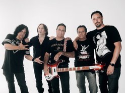 Promotional photograph of Arminius.