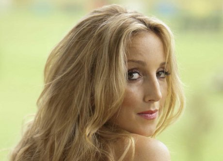 Promotional photograph of Ashley Monroe.