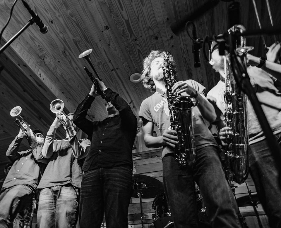 Fotografía promocional de Audacity Brass Band