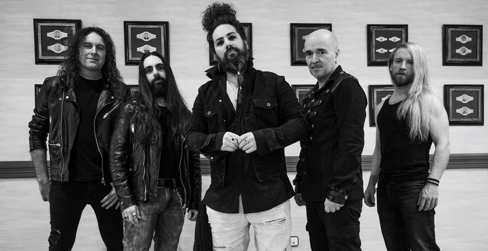 Fotografía promocional de Avalanch