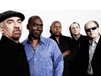 Tower of Power + The Average White Band concert in Upper Darby