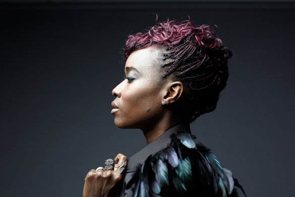 Fotografía promocional de Concierto de Awa Ly en Boulogne-Billancourt