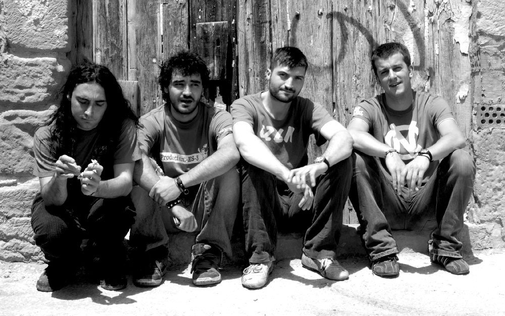 Fotografía promocional de Azero