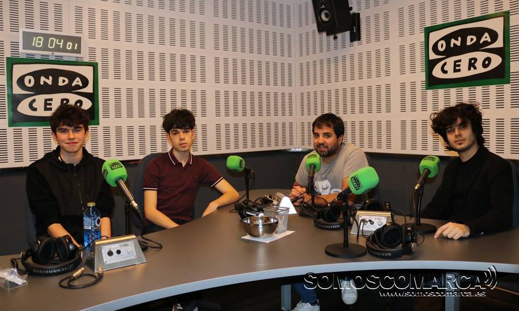 Fotografía promocional de Azor 91