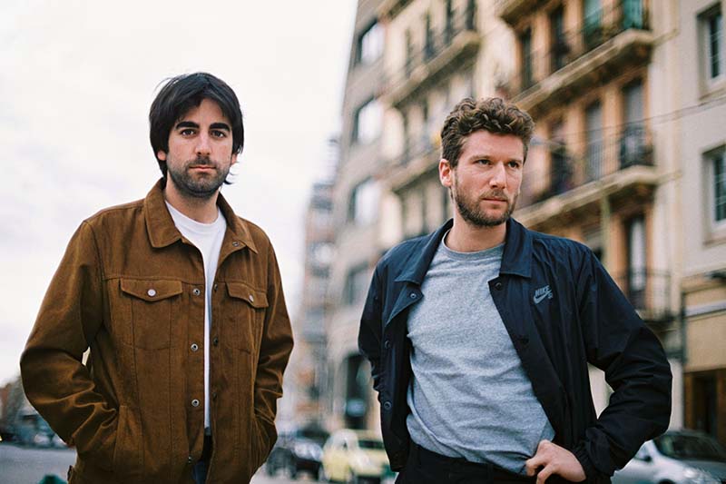 Fotografía promocional de b1n0