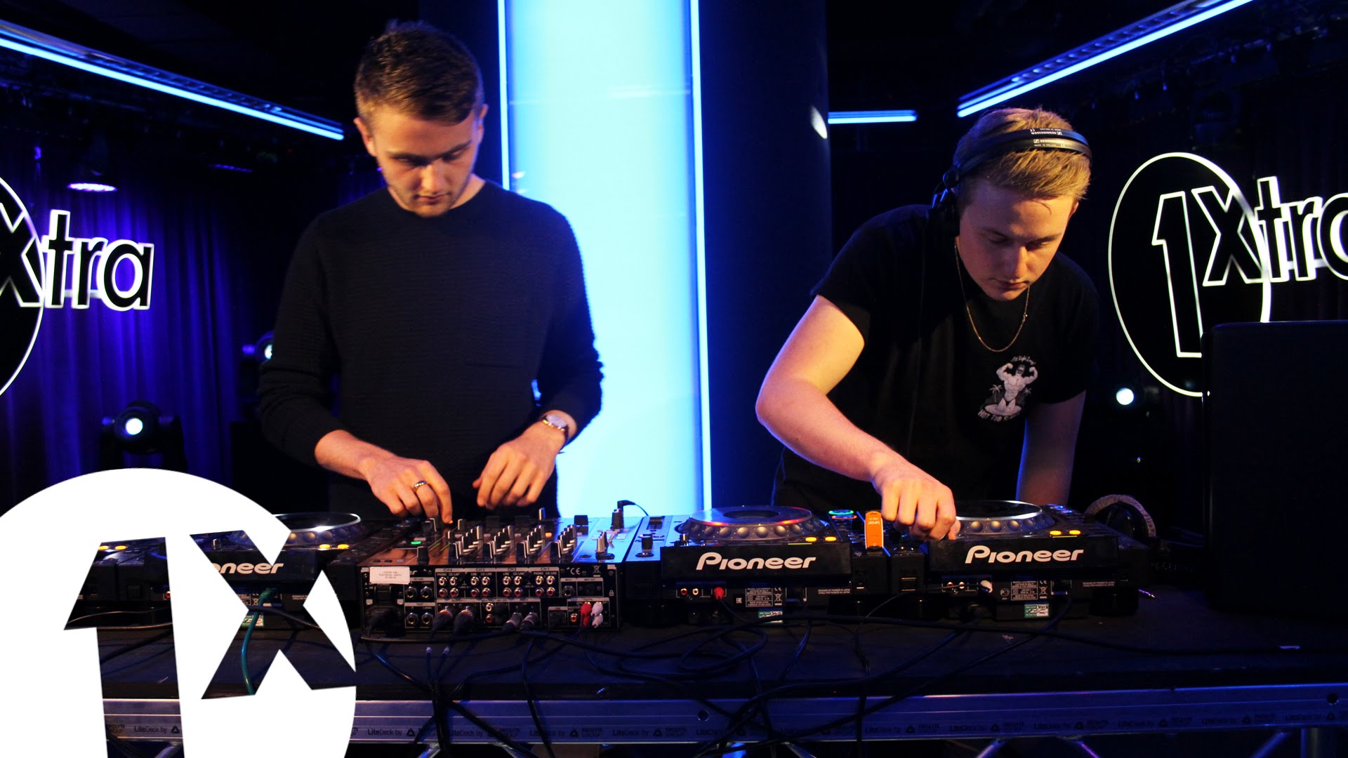 Fotografía promocional de B2B