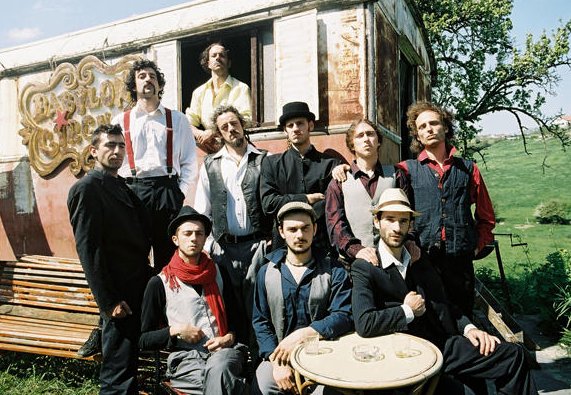 Fotografía promocional de Babylon Circus