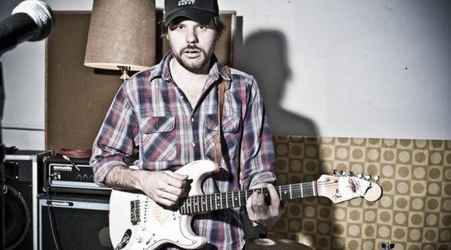 Promotional photograph of Bahamas.