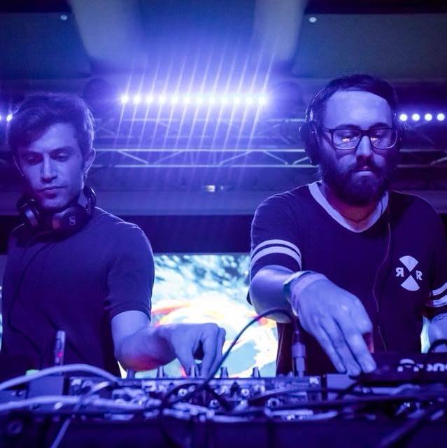 Fotografia promozionale di Banana Cat.