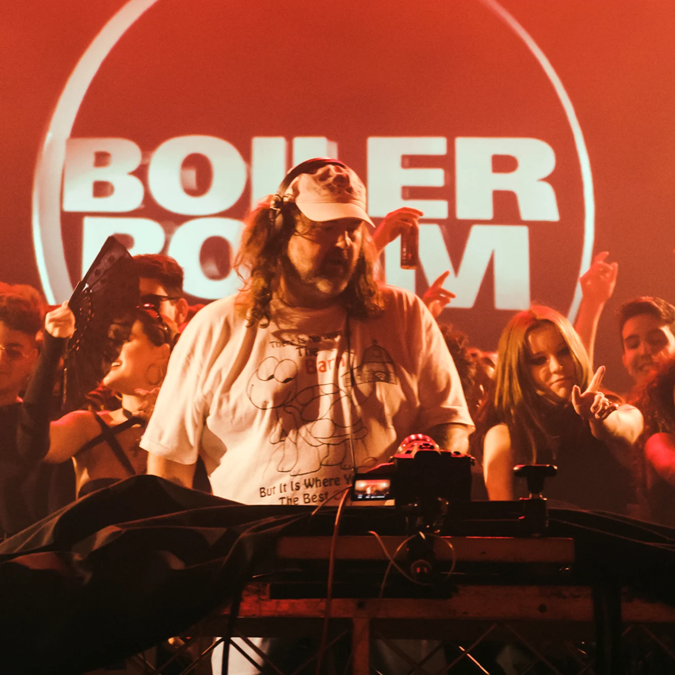 Fotografía promocional de Barney Kato