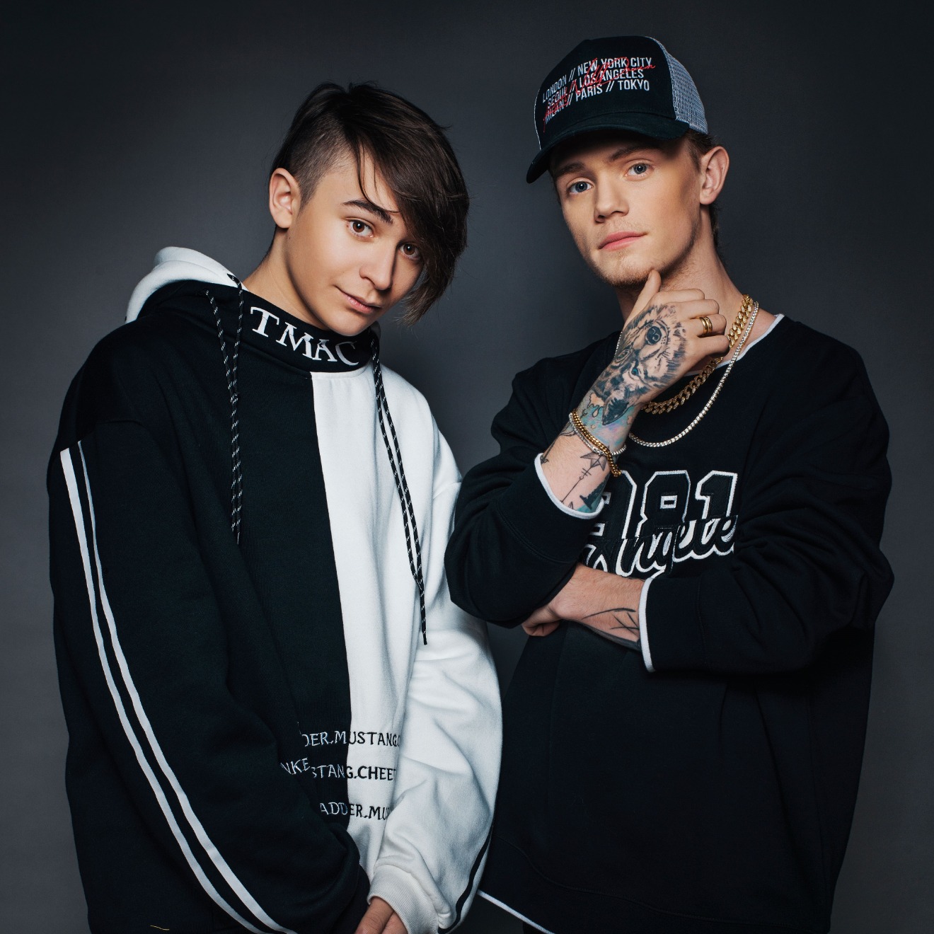 Promofoto von Concierto de Bars & Melody en Southampton.