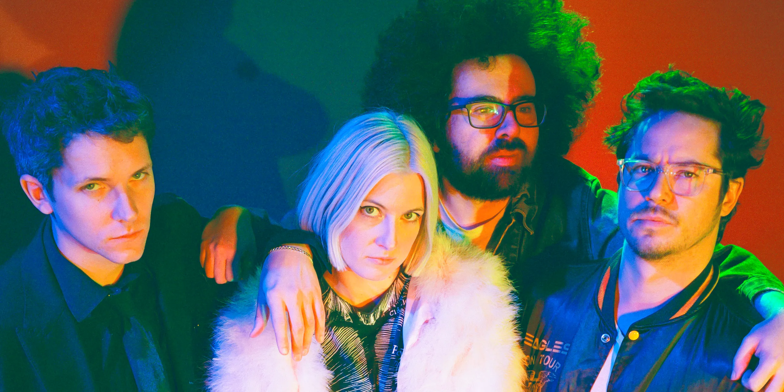 Fotografía promocional de Be Your Own Pet