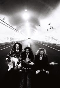 Fotografía promocional de Beauty School Dropout