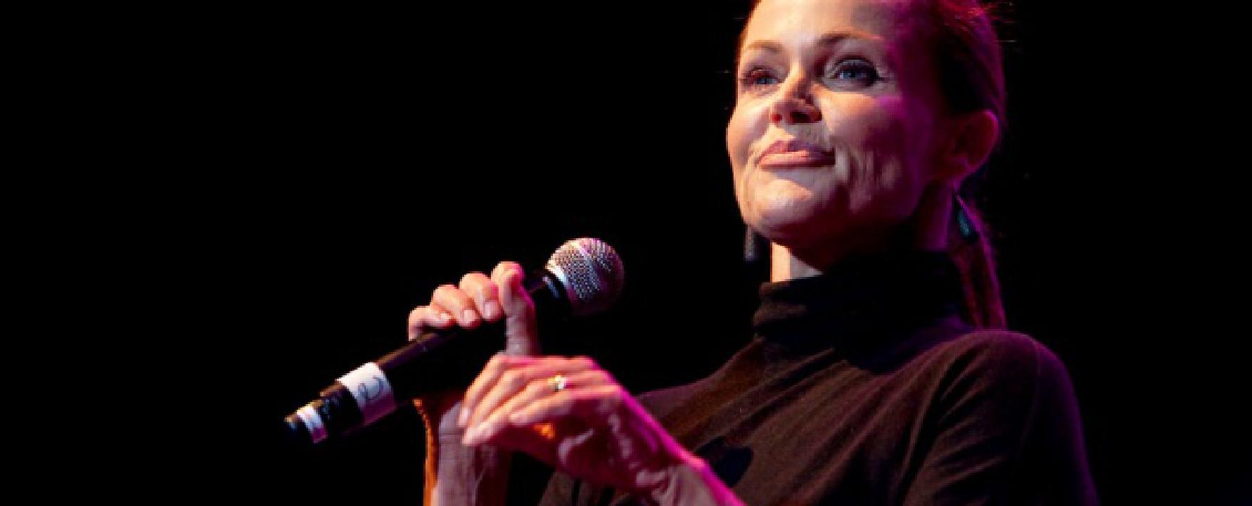 Fotografía promocional de Belinda Carlisle