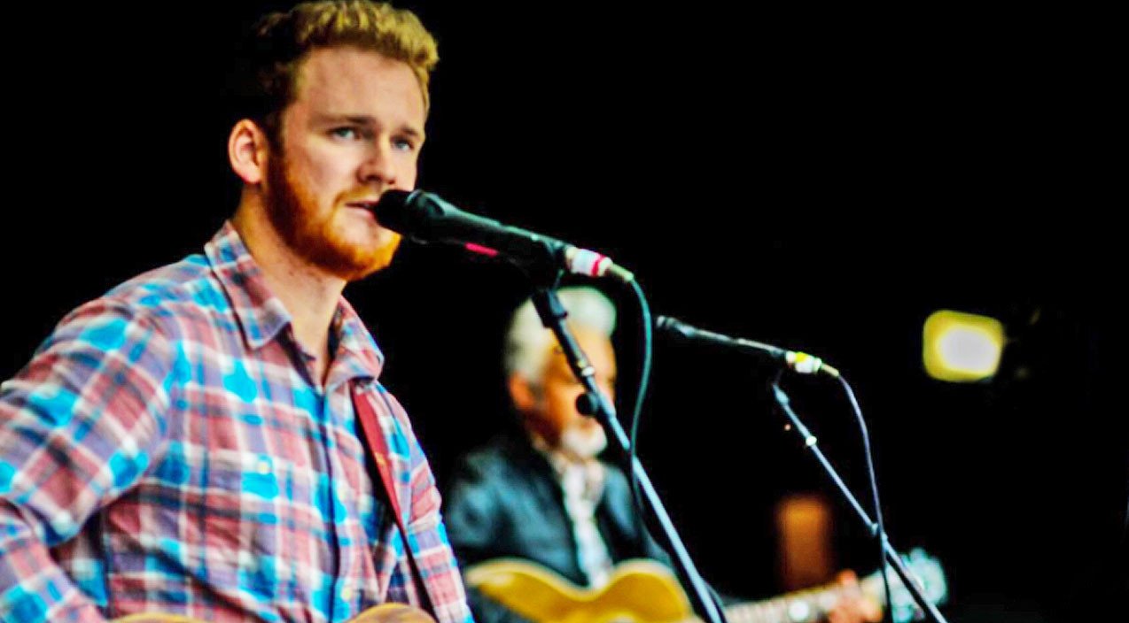 Promotional photograph of Concierto de Ben Haggard en Gail.