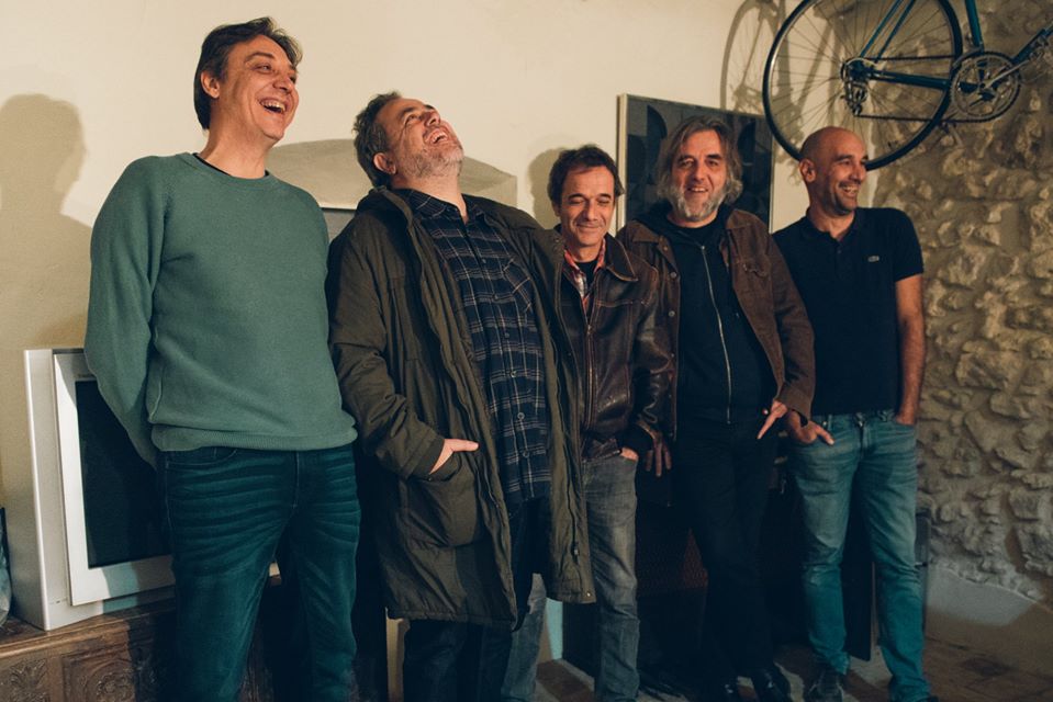 Fotografía promocional de Biscuit