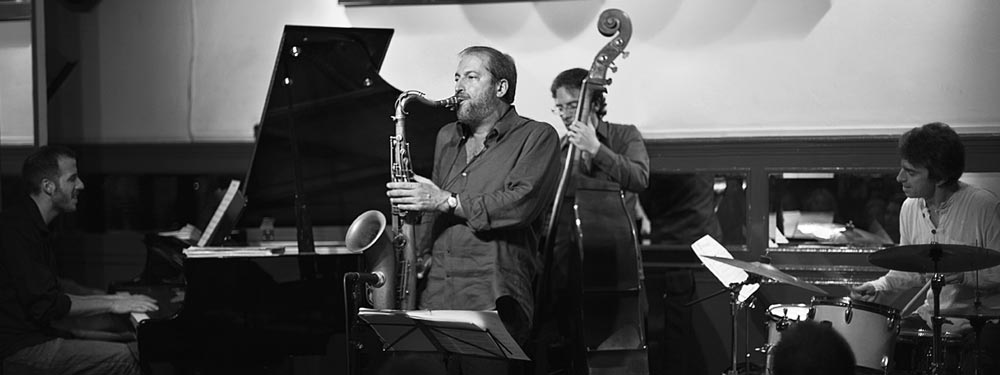 Fotografía promocional de Bob Sands Quartet